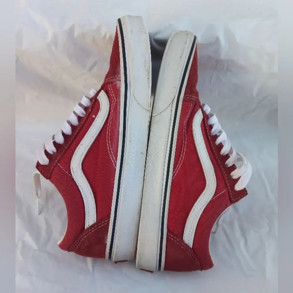 Vans Old Skool Red Men's Size 8 Unisex Sneaker Shoe